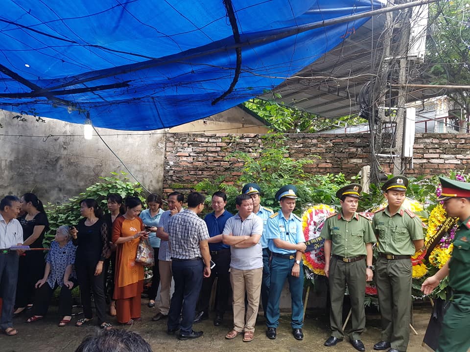 37921017_1716359368459236_1812866263546855424_n