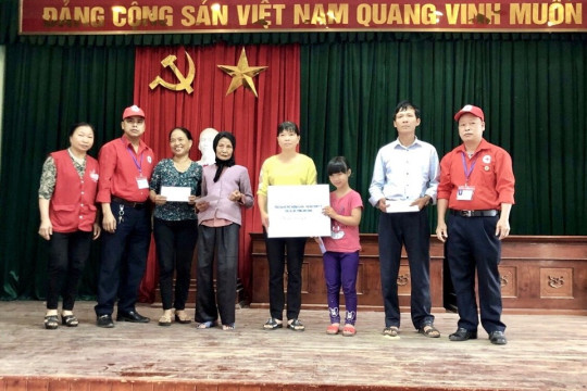 Tấm lòng ông Khuất Hữu Lộc và 10 năm sẻ chia với người nghèo ở Huyện Phúc Thọ