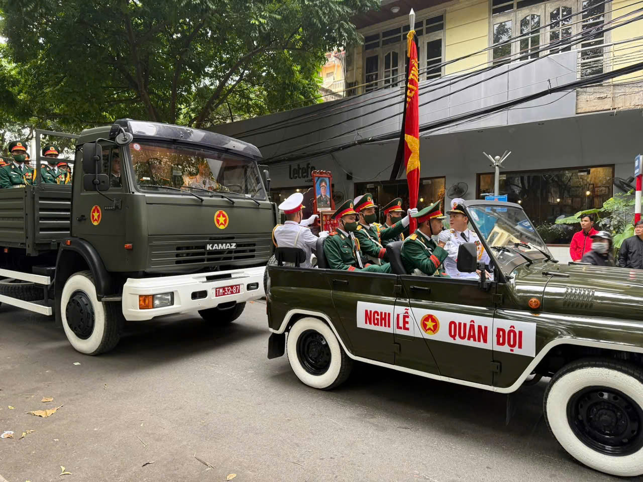 z6070988206443-51a88b0c33d505555b2f0fce5ef93711